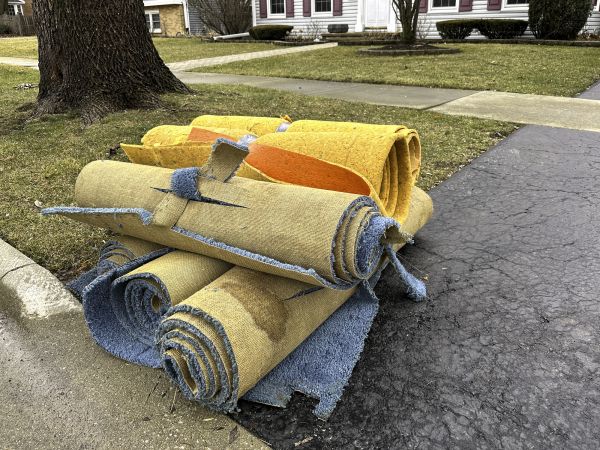 Carpet Haul Away Service in Chico