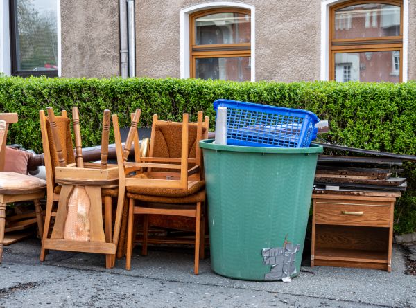 Chair Disposal Service in Chico